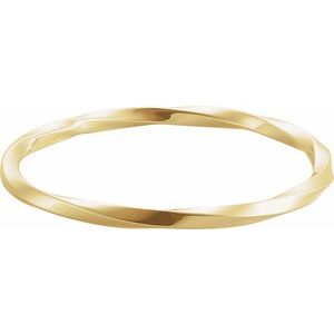 14K Yellow Twisted 7 1/2 Bangle Bracelet